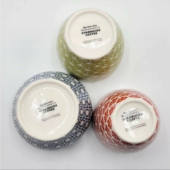 Starbucks set of 3 nesting cups mugs green red blue 8oz each 2009 New Bone China - Picture 4 of 11